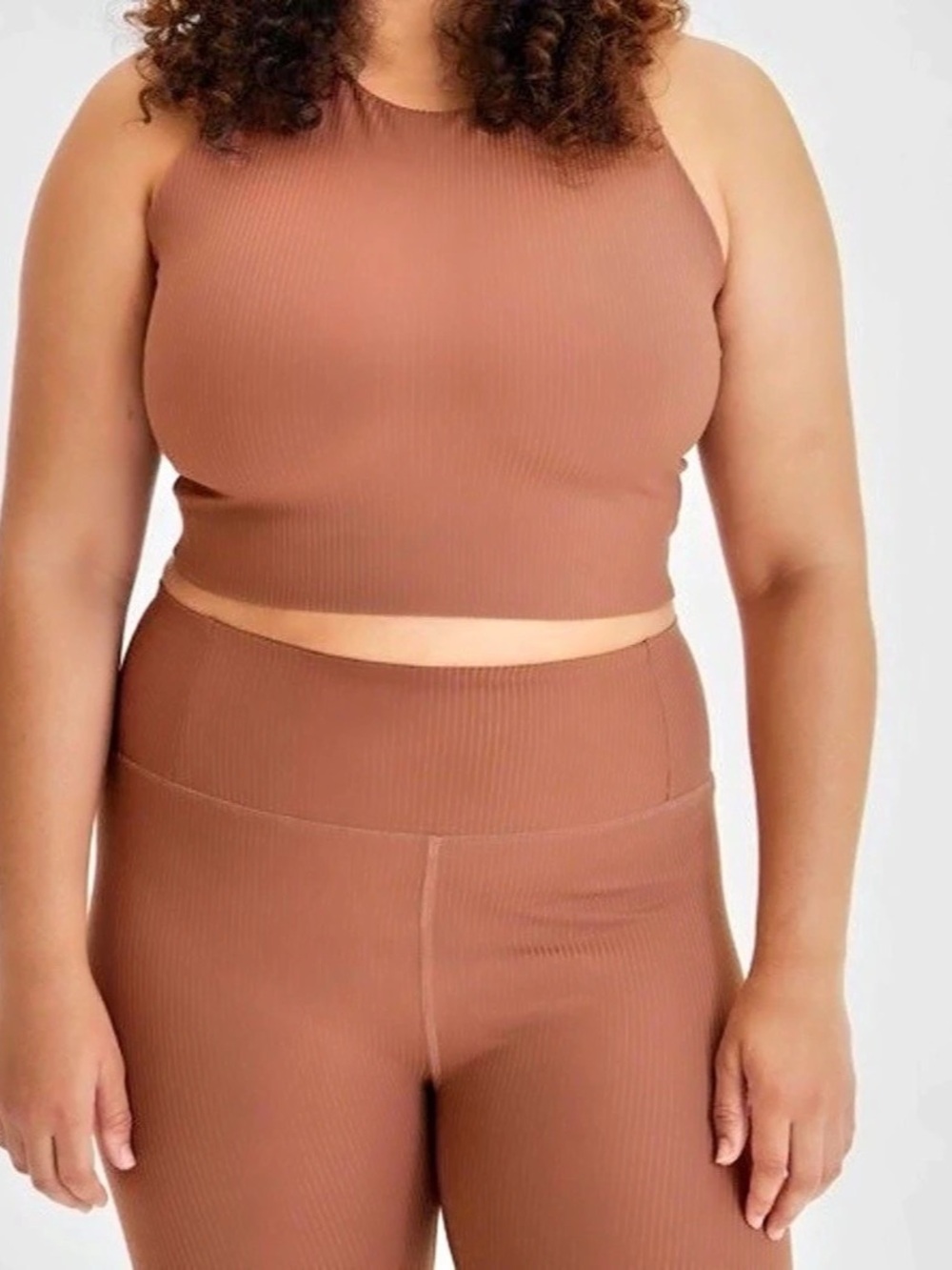 Girlfriend Collective Ribbed Set in Rye (Size M)